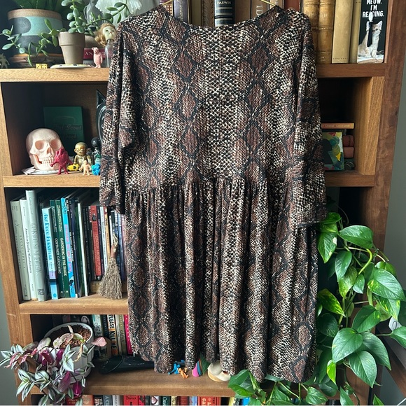 Cotton Emporium Brown Snakeskin Oversized Babydoll Dress - Picture 10 of 12